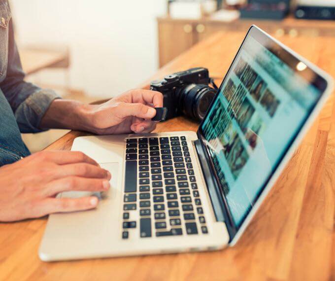 15 Best Places To Sell Your Photos Online image